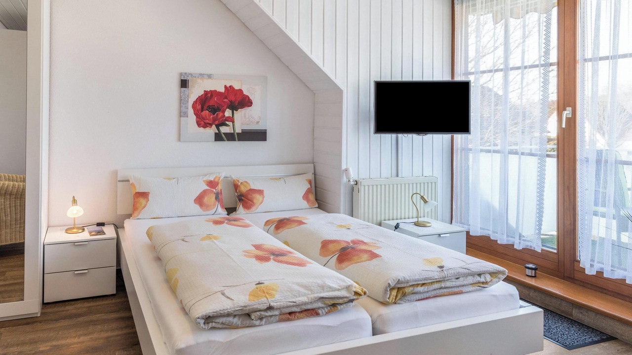 Photo of Bedroom in Salem