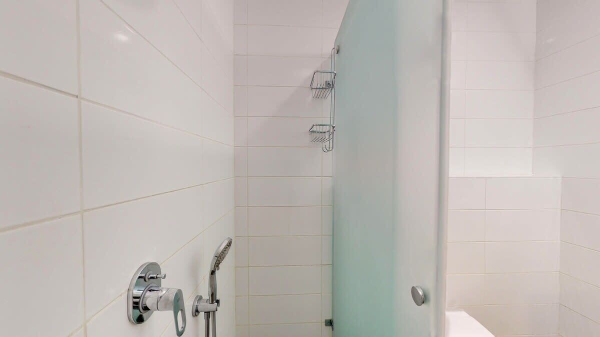 Photo of Bathroom in Jaffa
