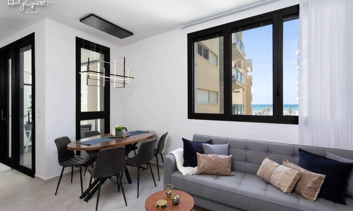 Photo of Livingroom in Kerem HaTeimanim