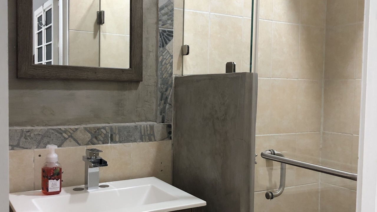 Photo of Bathroom in Zamora
