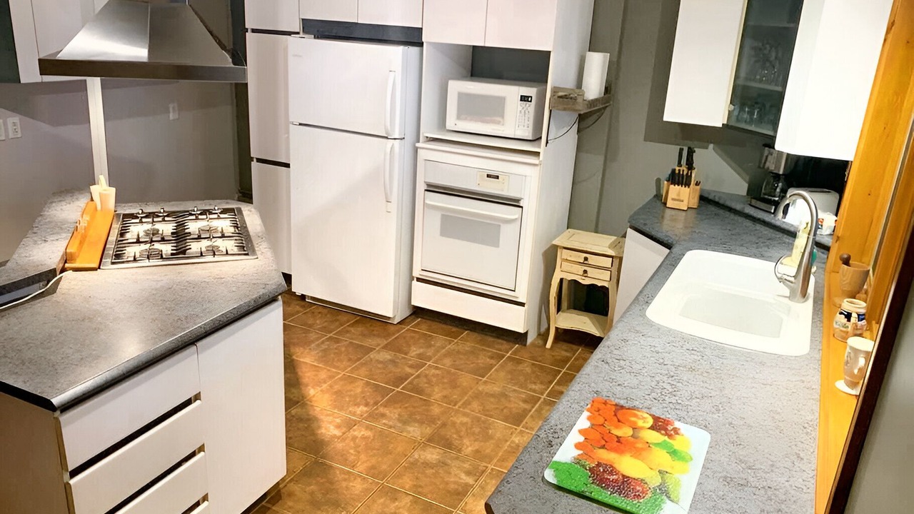 Photo of Kitchen in Saint-Etienne-De-Bolto