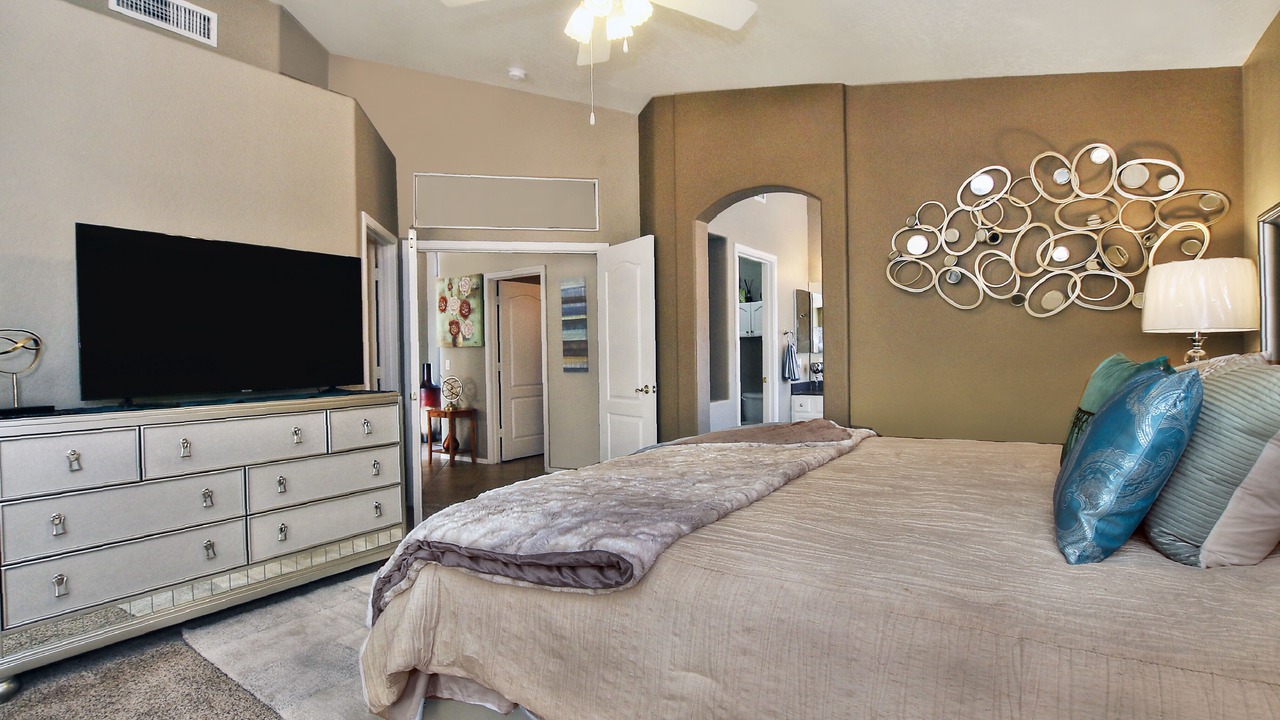Photo of Bedroom in Gold Canyon