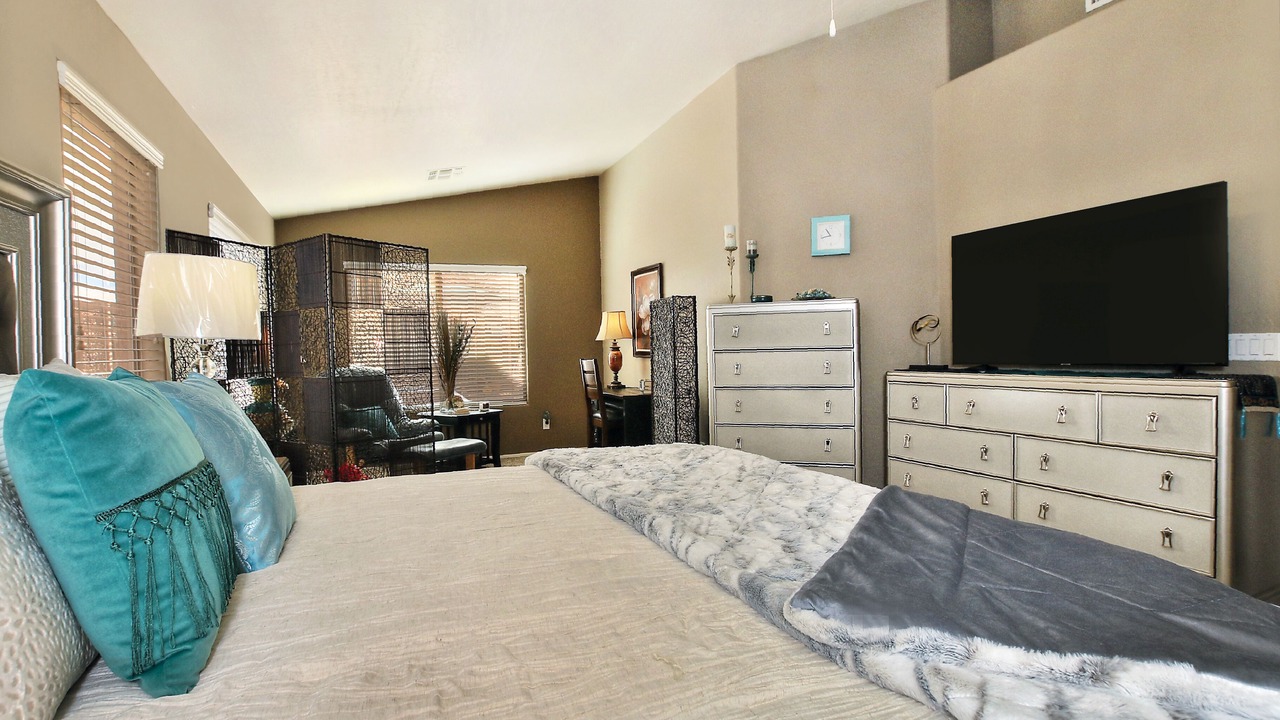 Photo of Bedroom in Gold Canyon