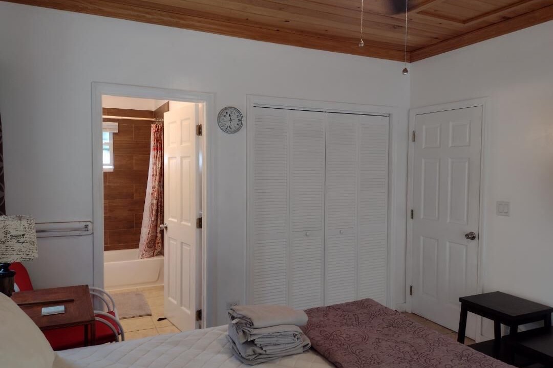 Photo of Bedroom in Deadmans Cay