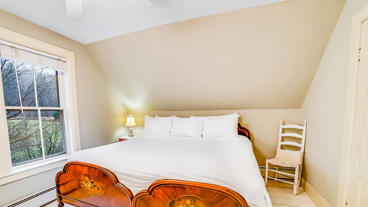 Photo of Bedroom in Lincoln