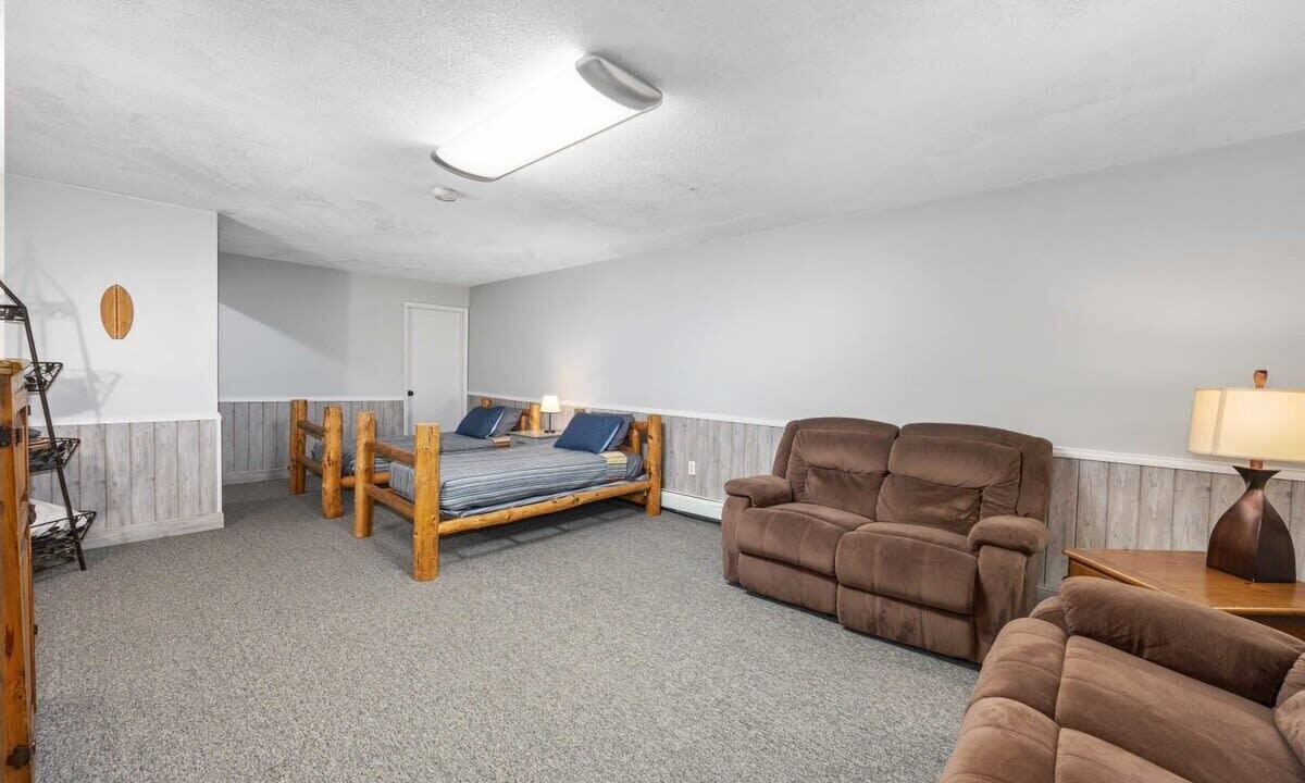 Photo of Others in Rockford
