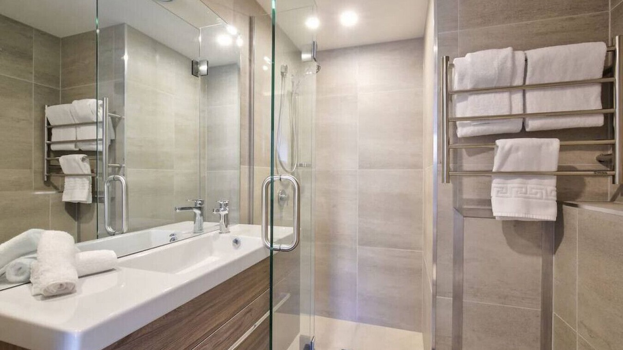 Photo of Bathroom in Arthur's Point