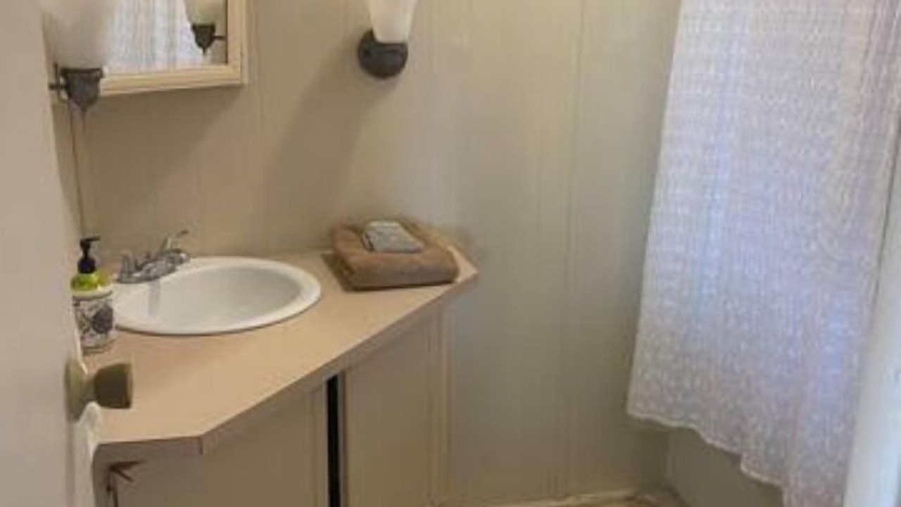 Photo of Bathroom in Torbert