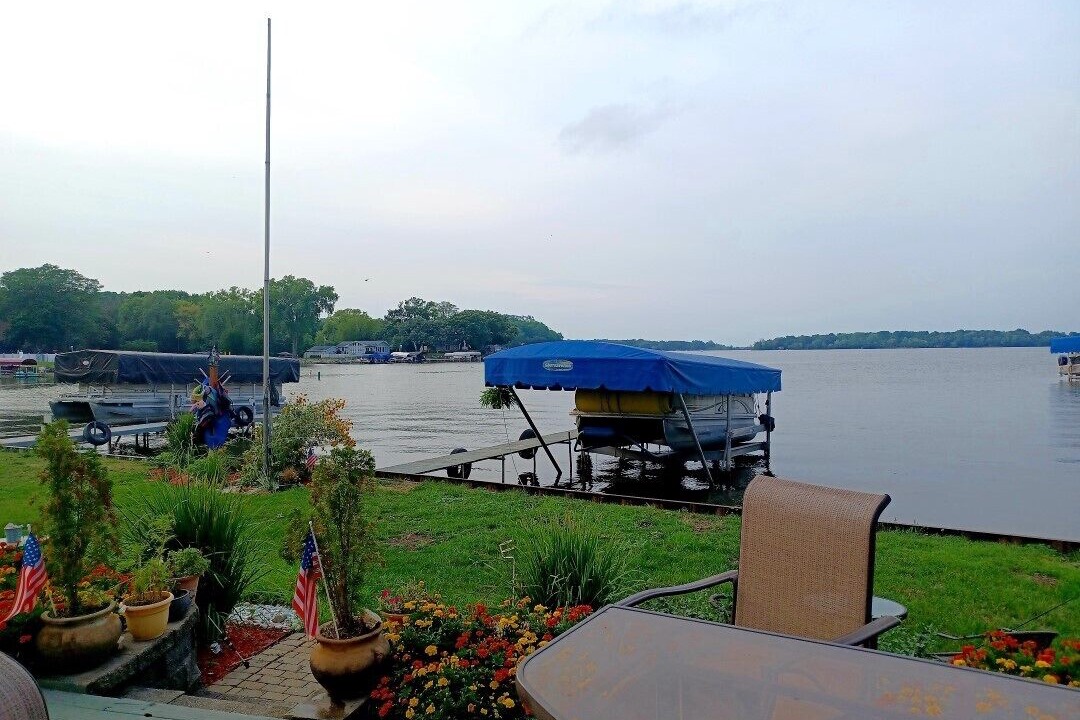 Photo of Outdoor in Fox Lake
