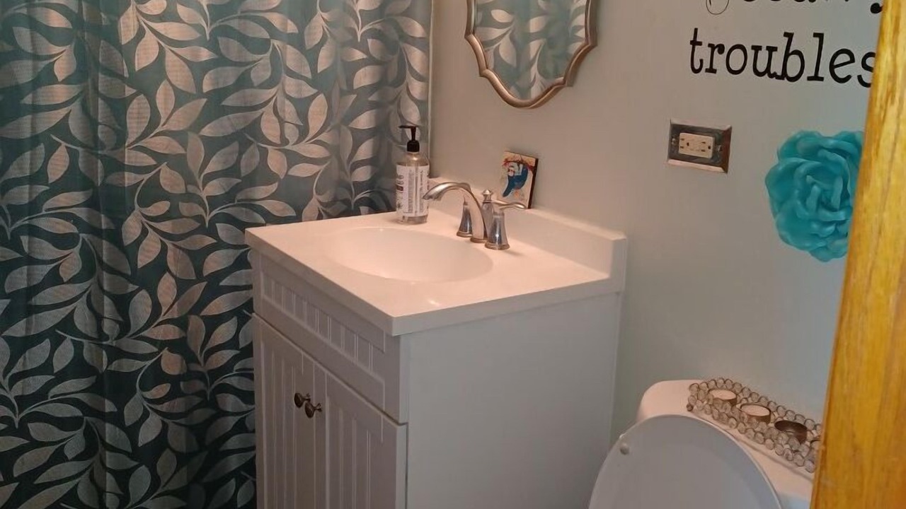 Photo of Bathroom in Fox Lake