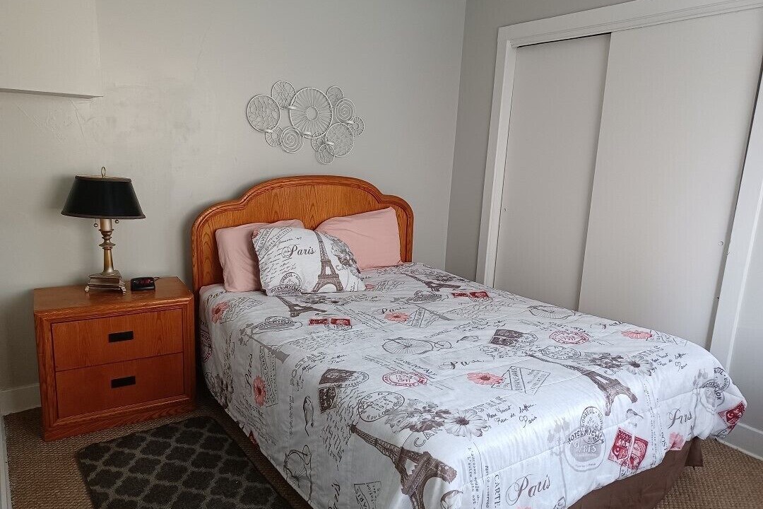 Photo of Bedroom in Fox Lake