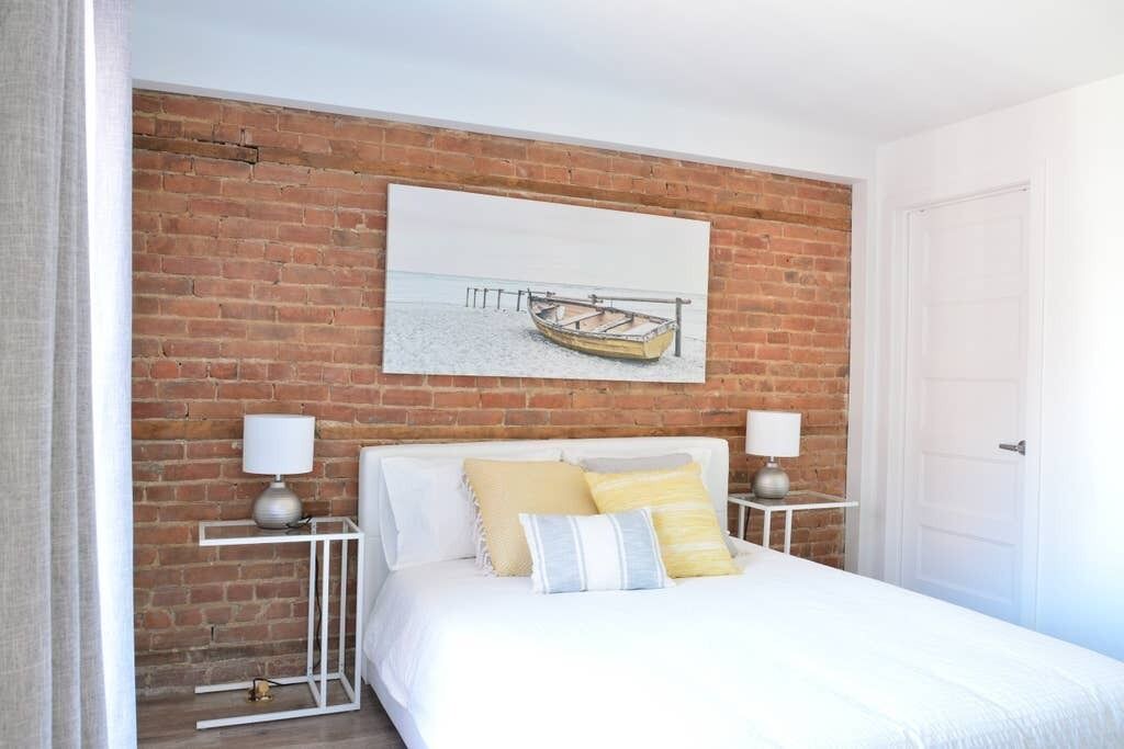 Photo of Bedroom in Plateau Mont Royal