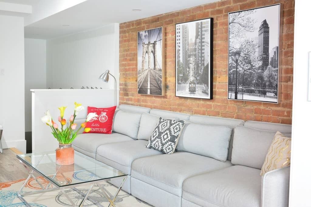Photo of Bedroom in Plateau Mont Royal