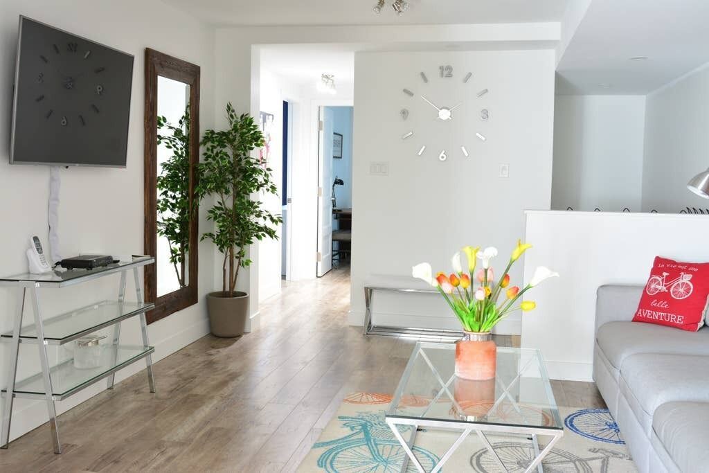Photo of Bedroom in Plateau Mont Royal