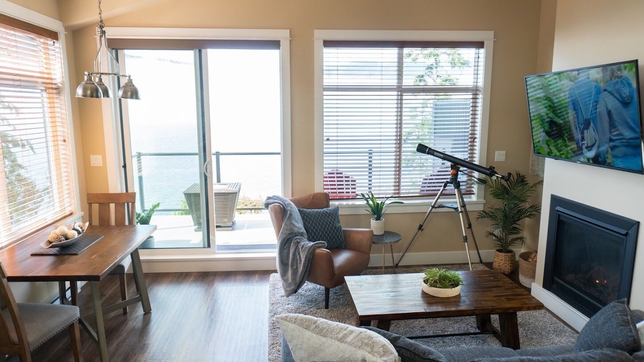 Photo of Bedroom in Port Renfrew