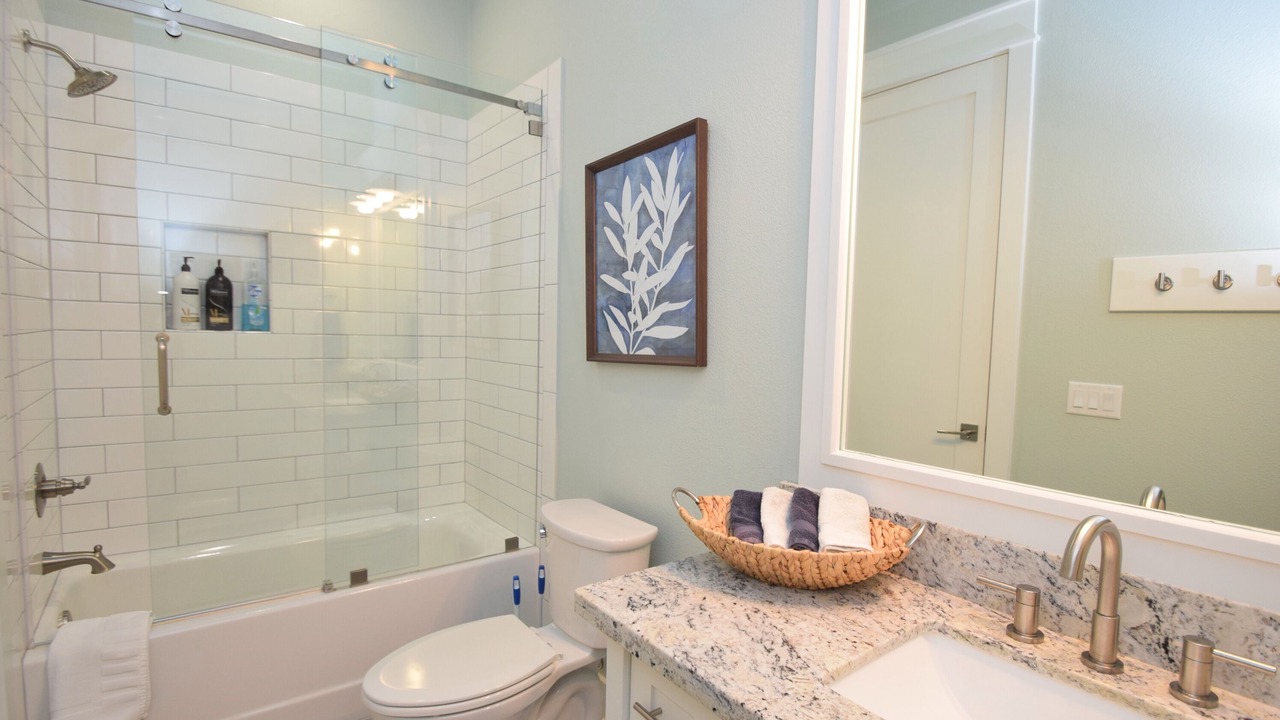 Photo of Bedroom in Crystal Beach