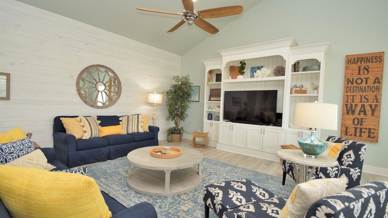 Photo of Livingroom in Crystal Beach