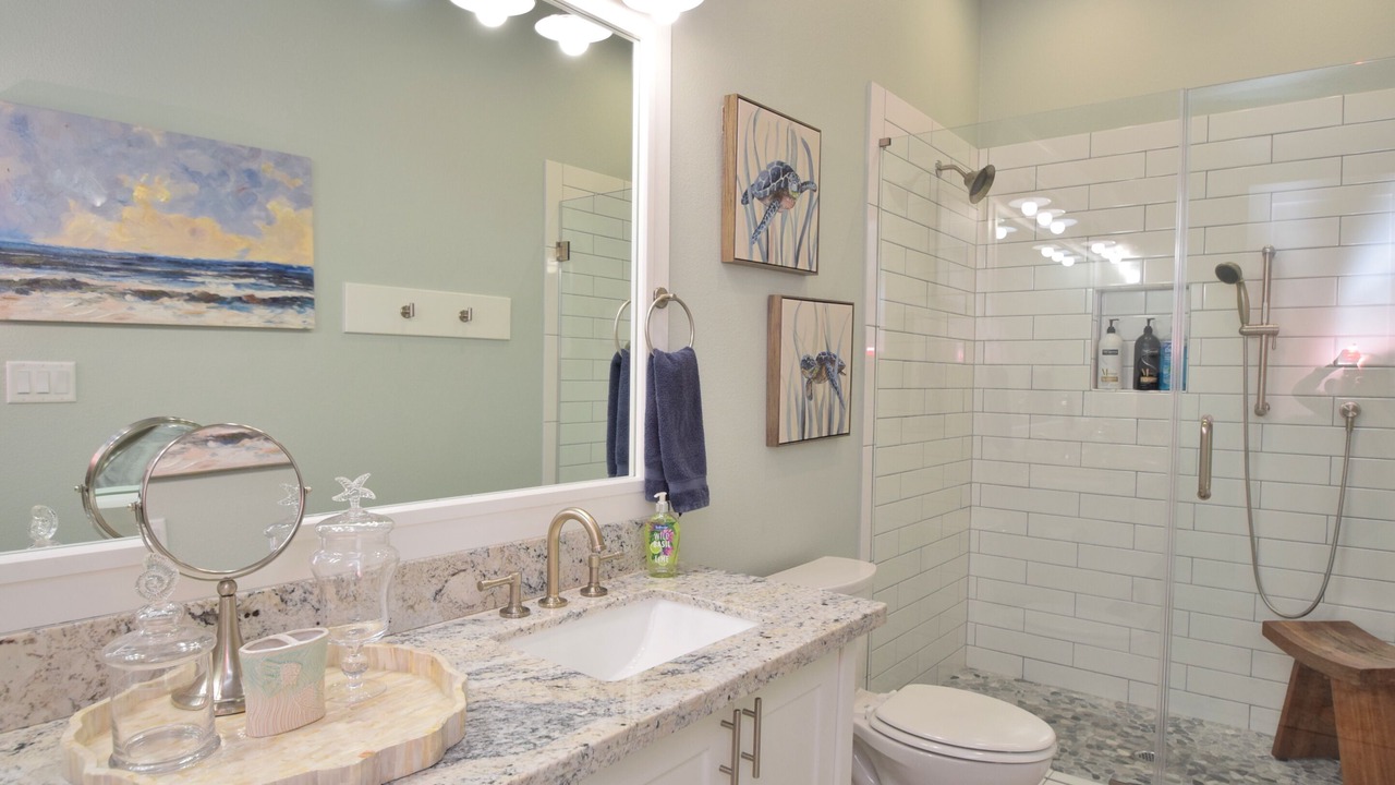 Photo of Bathroom in Crystal Beach