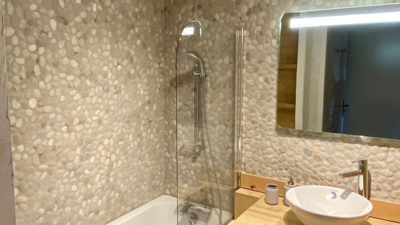 Photo of Bathroom in Cognet