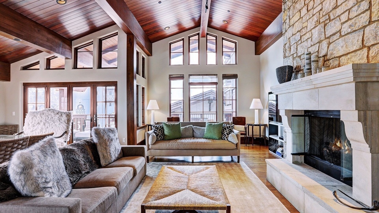 Photo of Livingroom in Vail