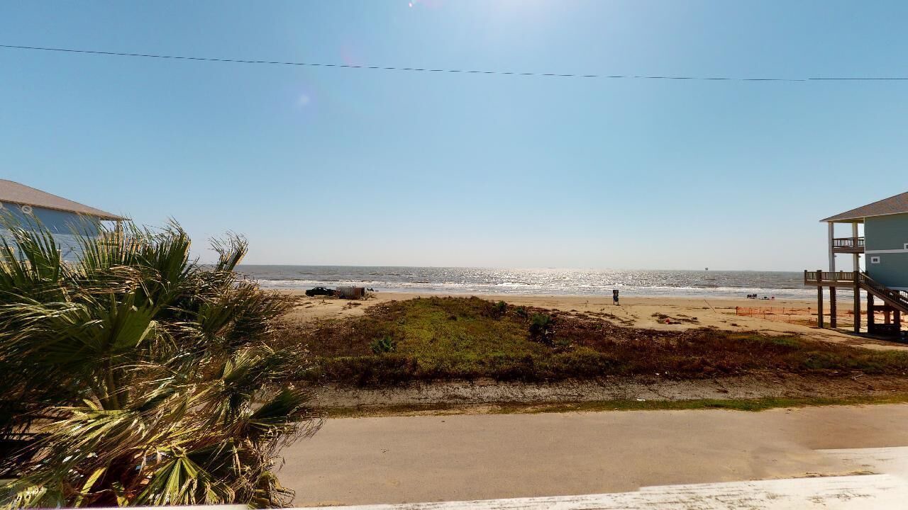 Photo of Others in Crystal Beach