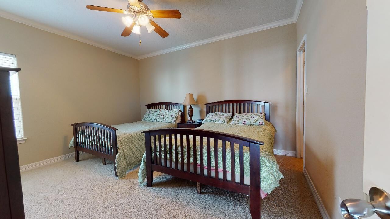 Photo of Bedroom in Crystal Beach