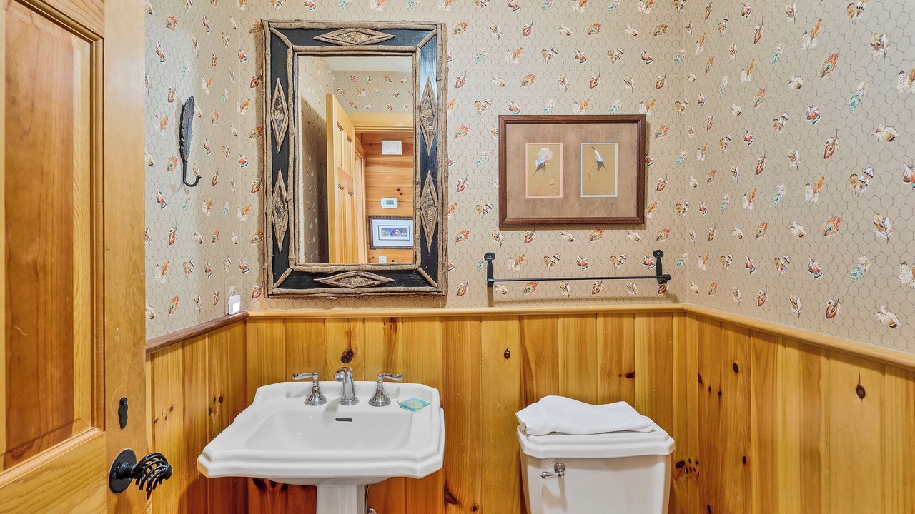 Photo of Bedroom in Townsend