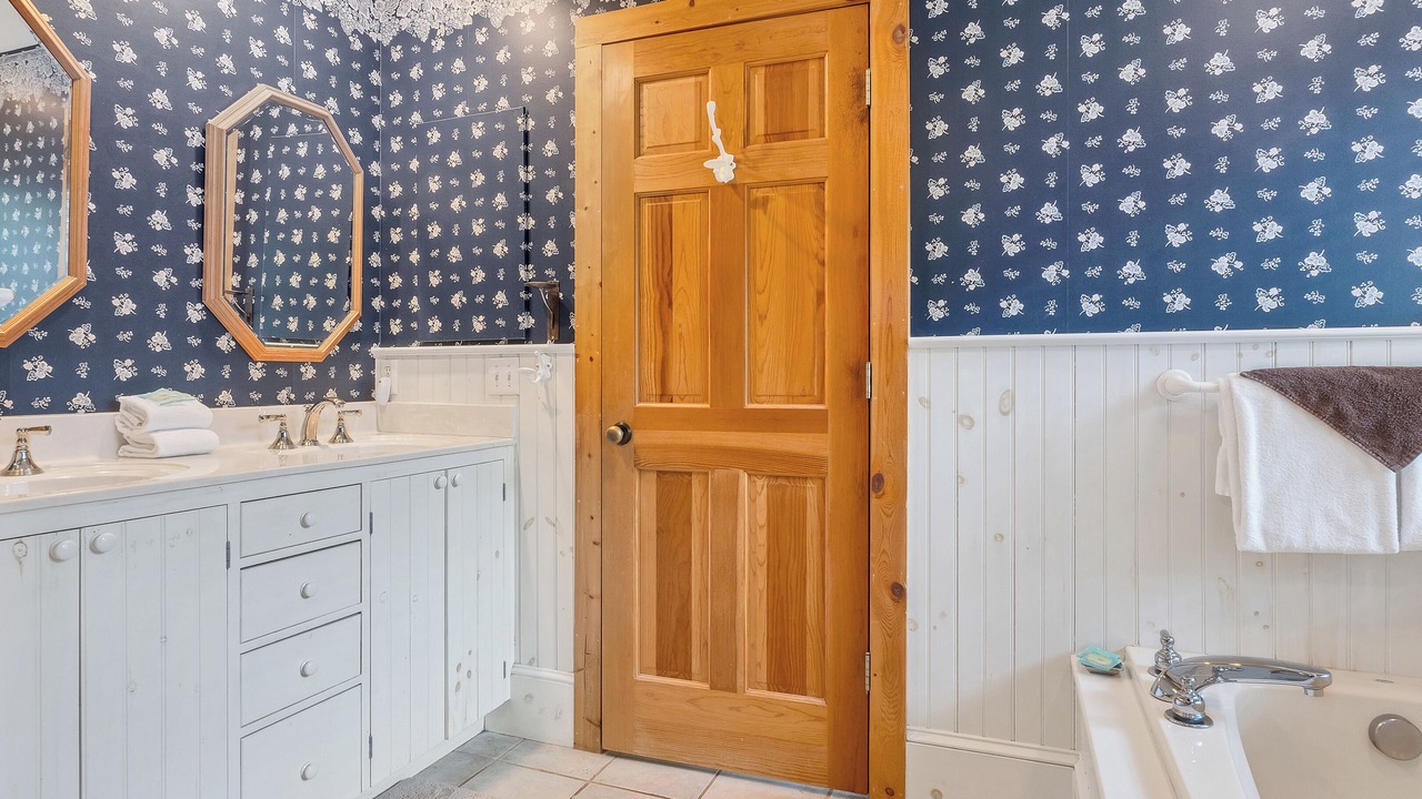 Photo of Bathroom in Townsend