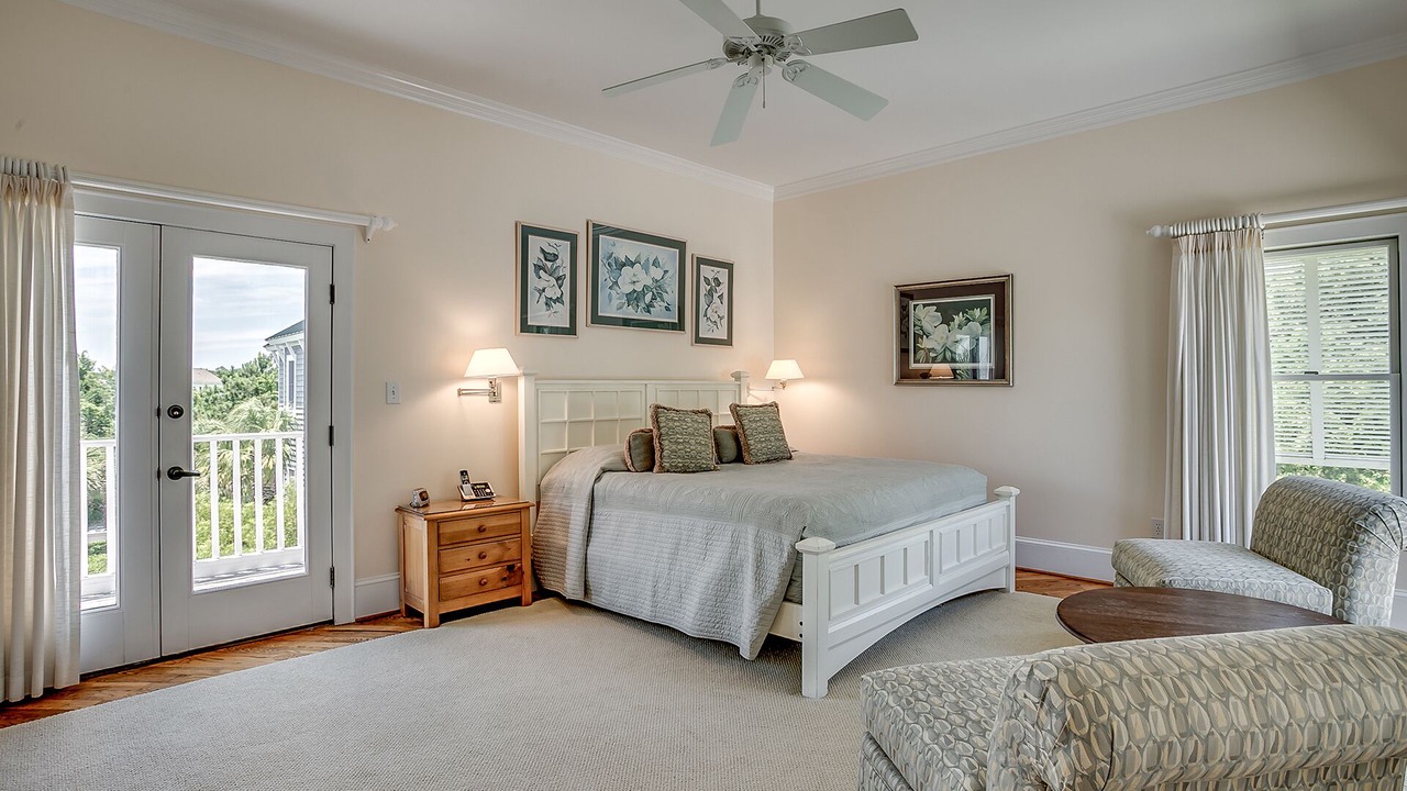 Photo of Bedroom in Debordieu Colony