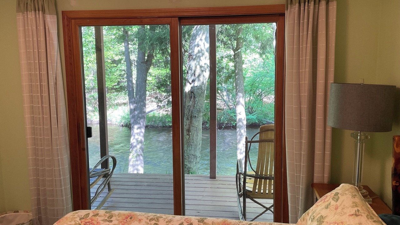 Photo of Bedroom in Branch