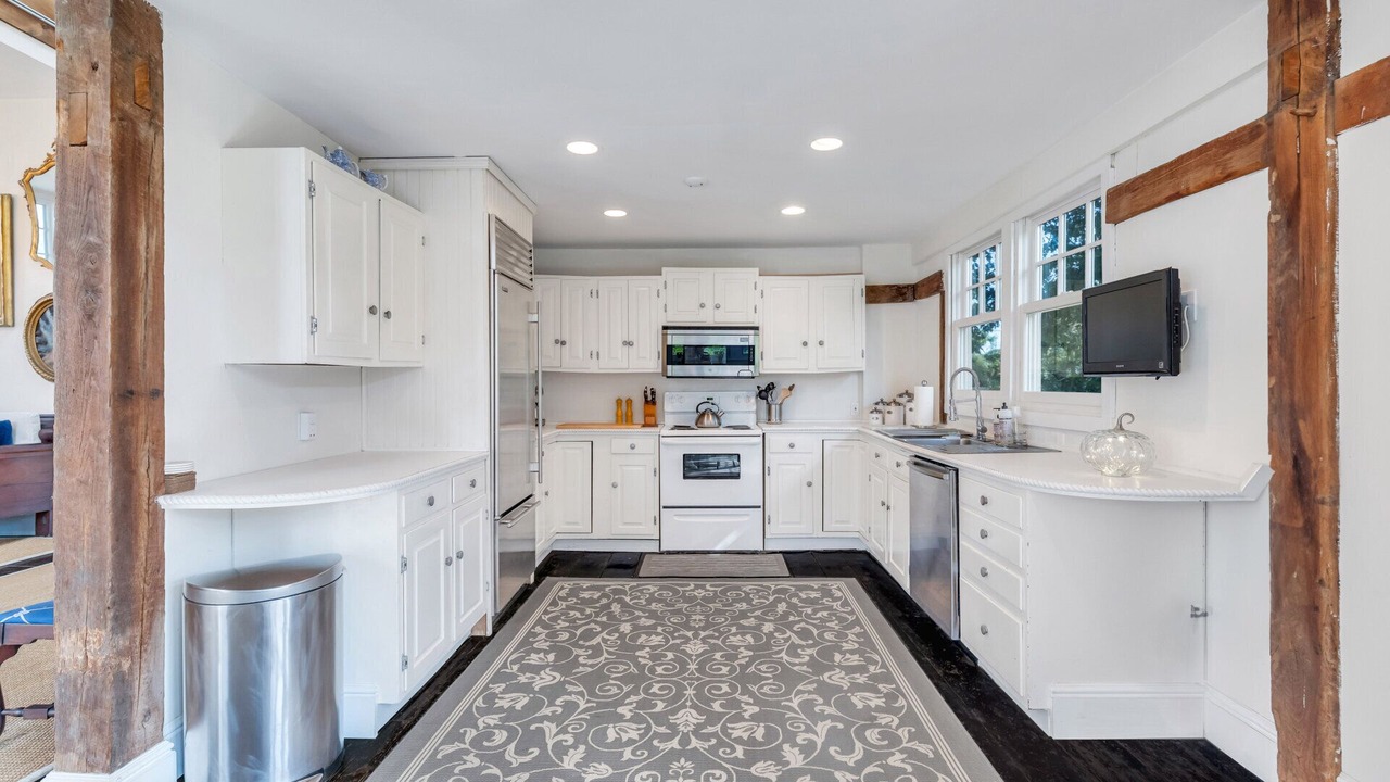 Photo of Kitchen in Bridgehampton