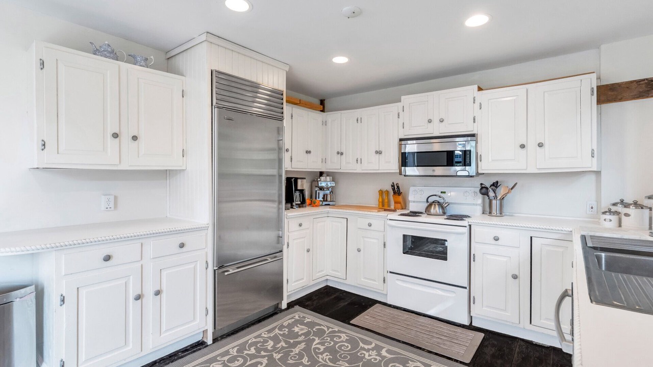 Photo of Kitchen in Bridgehampton