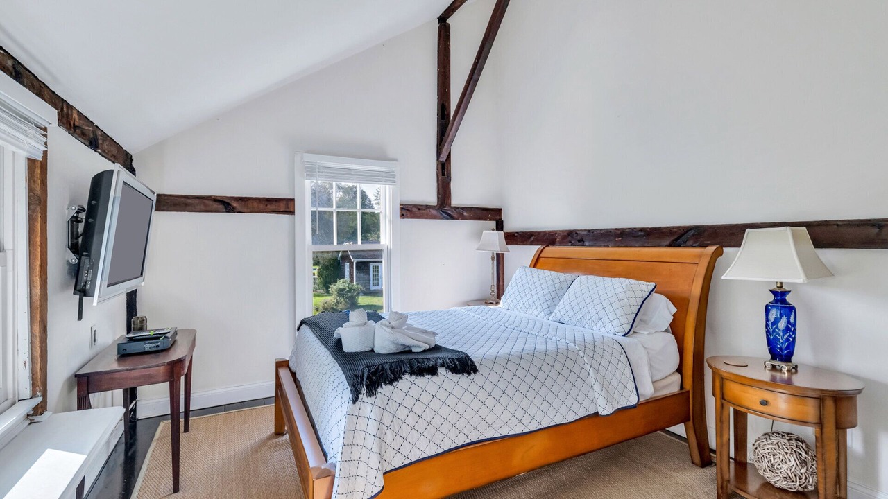 Photo of Bedroom in Bridgehampton