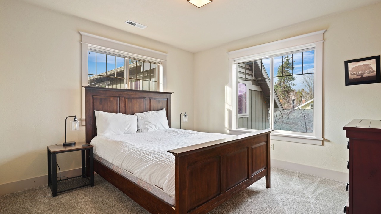 Photo of Bedroom in River West