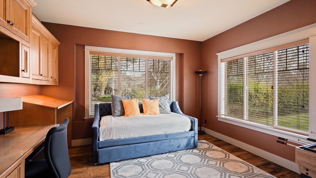 Photo of Bedroom in River West