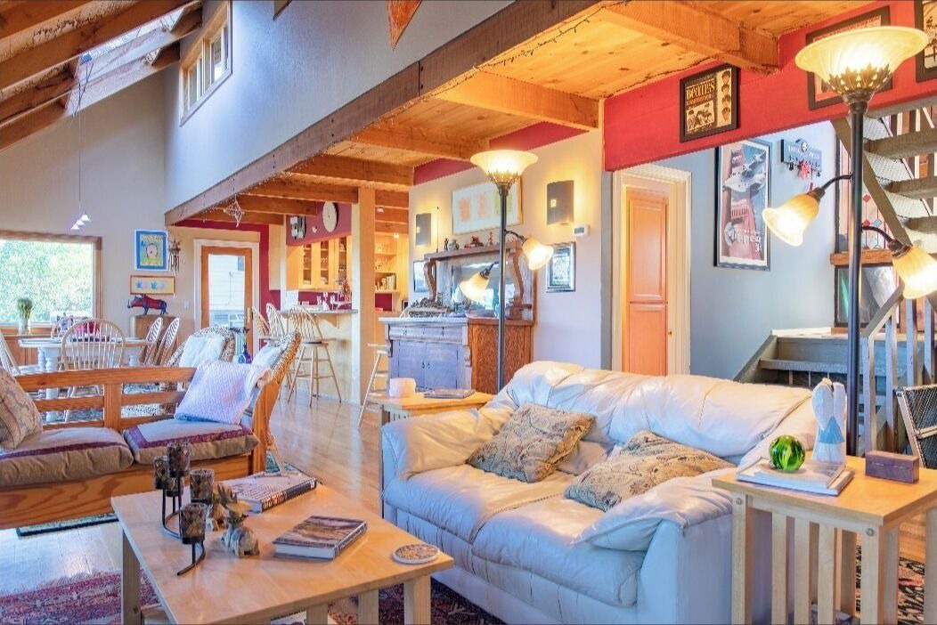 Photo of Livingroom in Muir Beach
