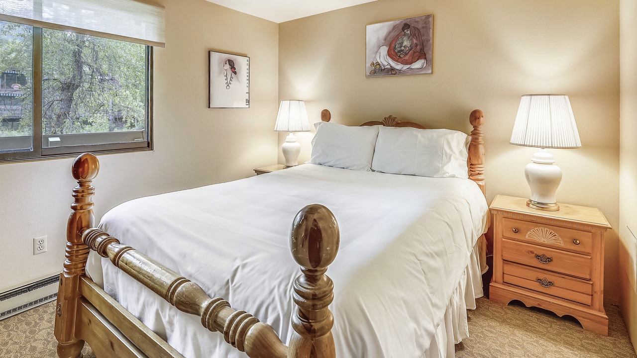 Photo of Bedroom in Aspen