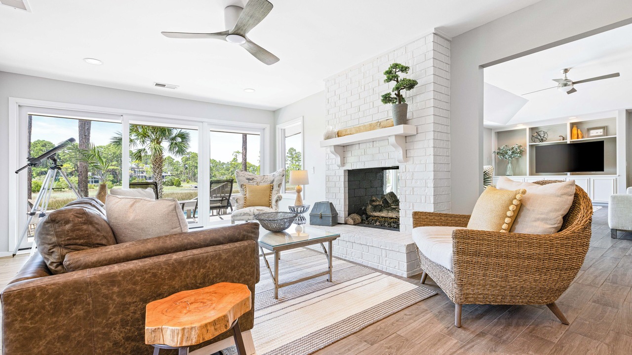 Photo of Livingroom in Sea Pines