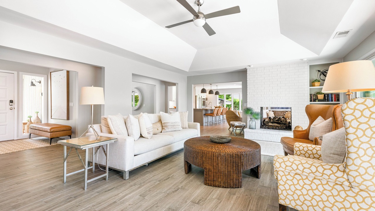Photo of Livingroom in Sea Pines