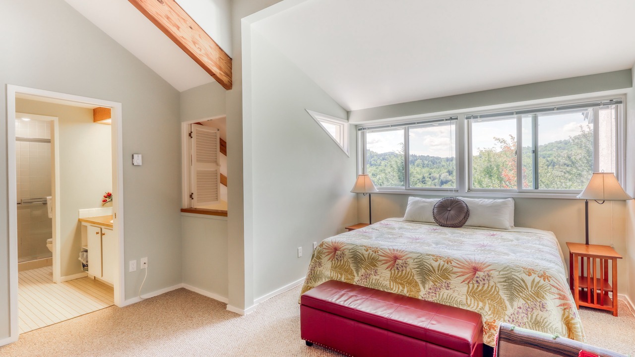 Photo of Bedroom in Warren