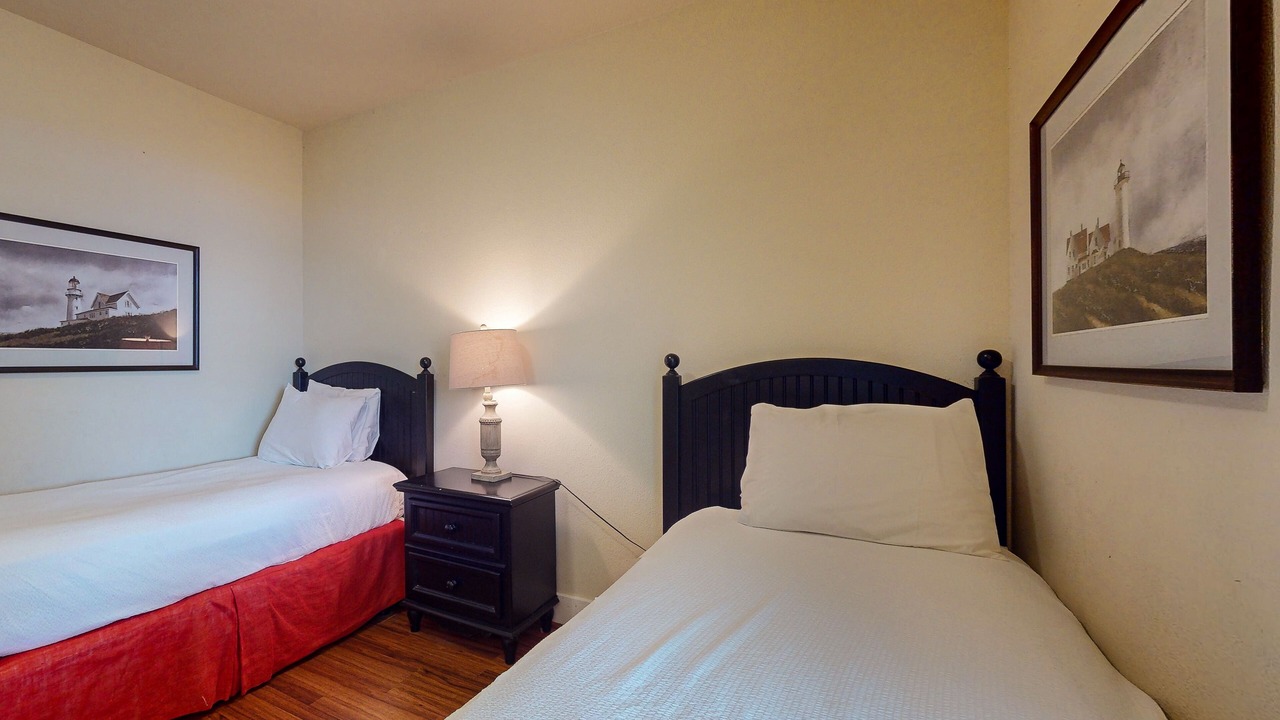 Photo of Bedroom in Red Fish Cove