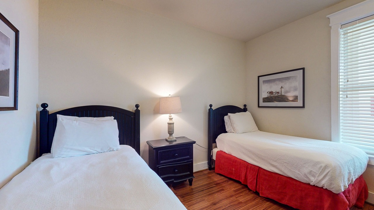 Photo of Bedroom in Red Fish Cove