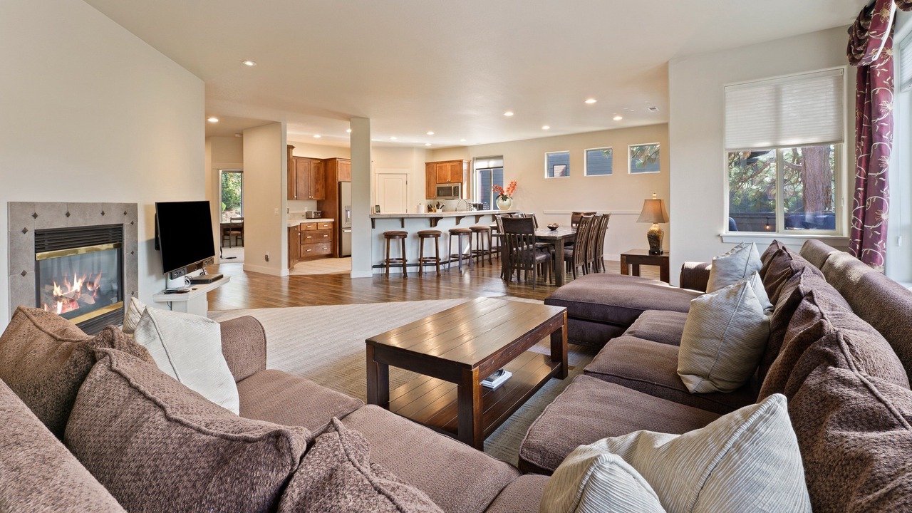 Photo of Livingroom in Bend
