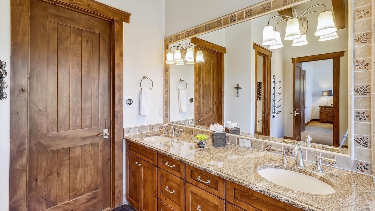 Photo of Bathroom in The Highlands