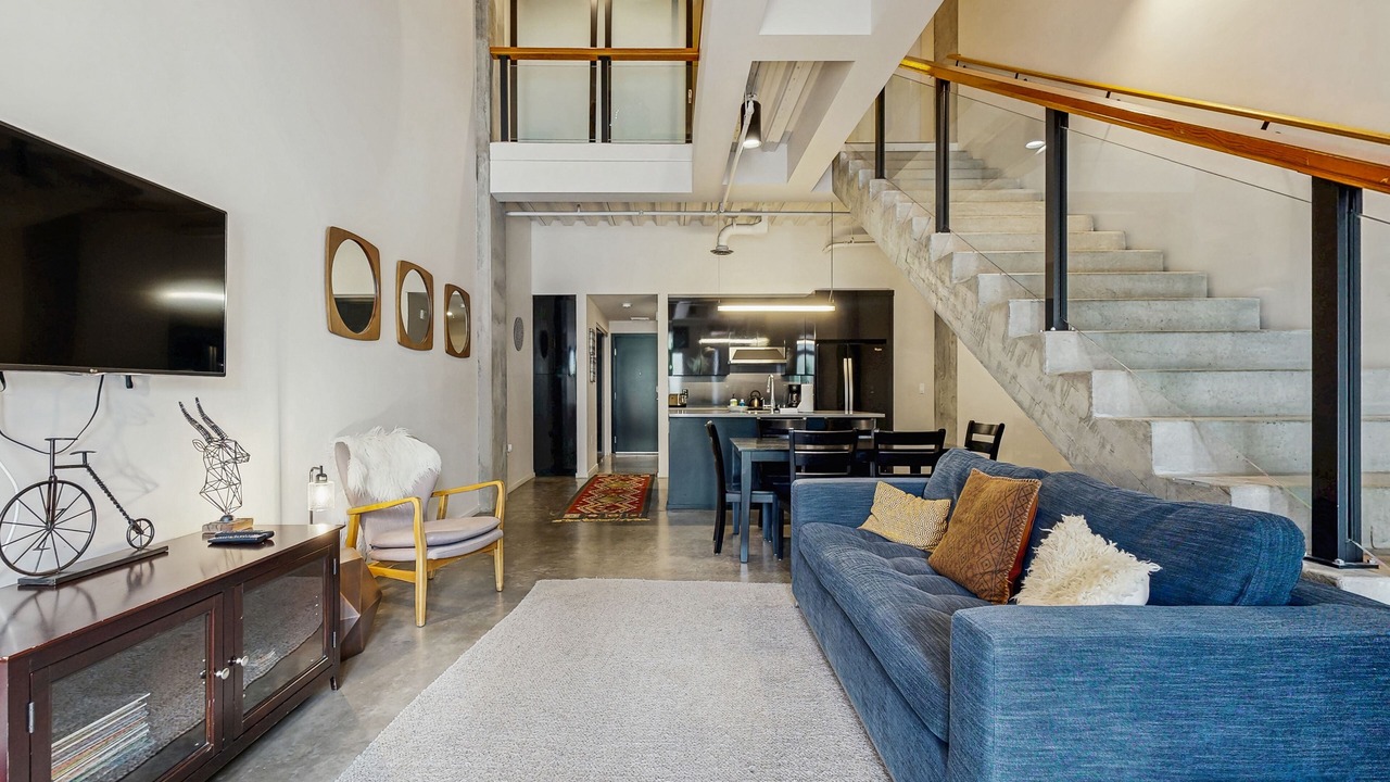 Photo of Livingroom in Nob Hill