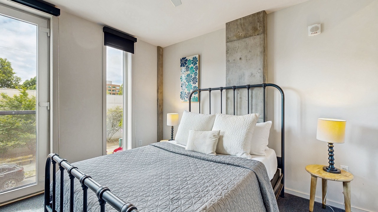 Photo of Bedroom in Nob Hill