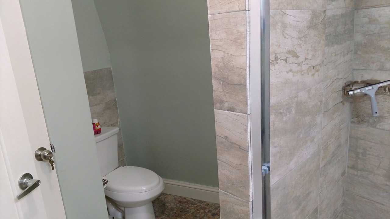 Photo of Bathroom in Runaway Bay