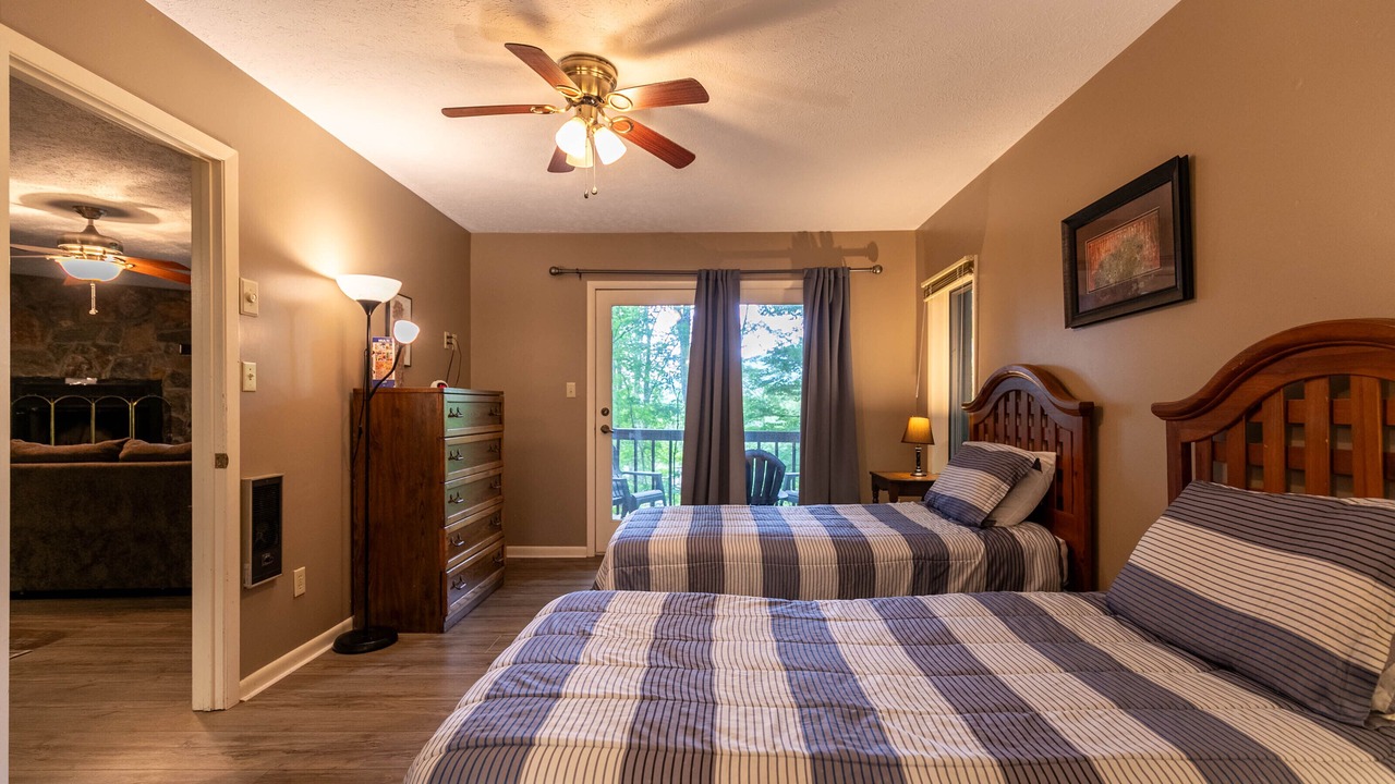 Photo of Bedroom in Seven Devils