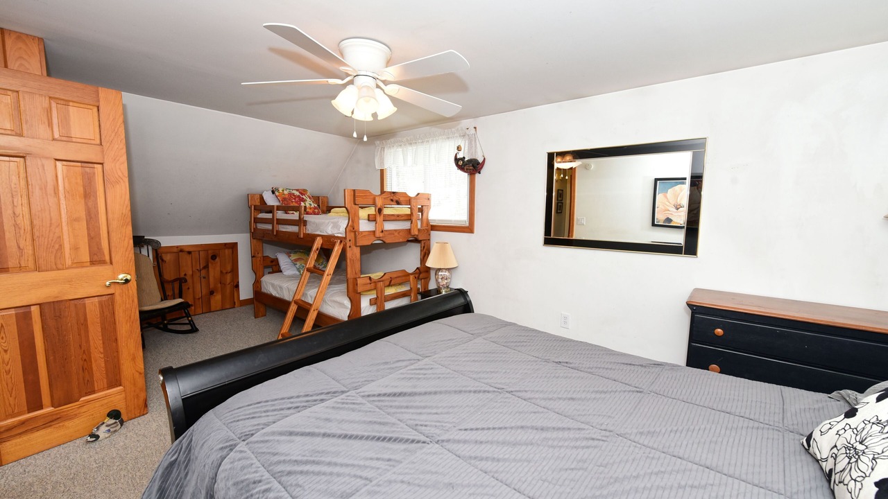 Photo of Bedroom in Eidelweiss Village