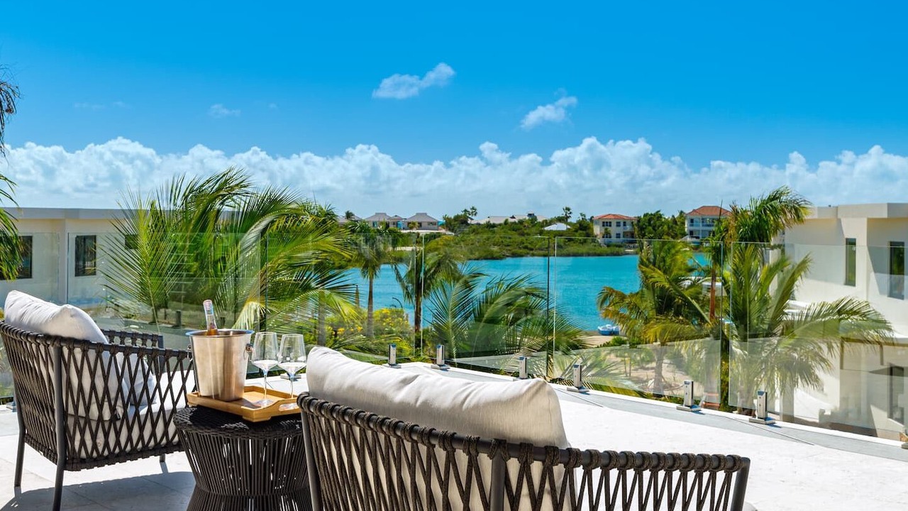 Photo of Patio Balcony in Ocean Point